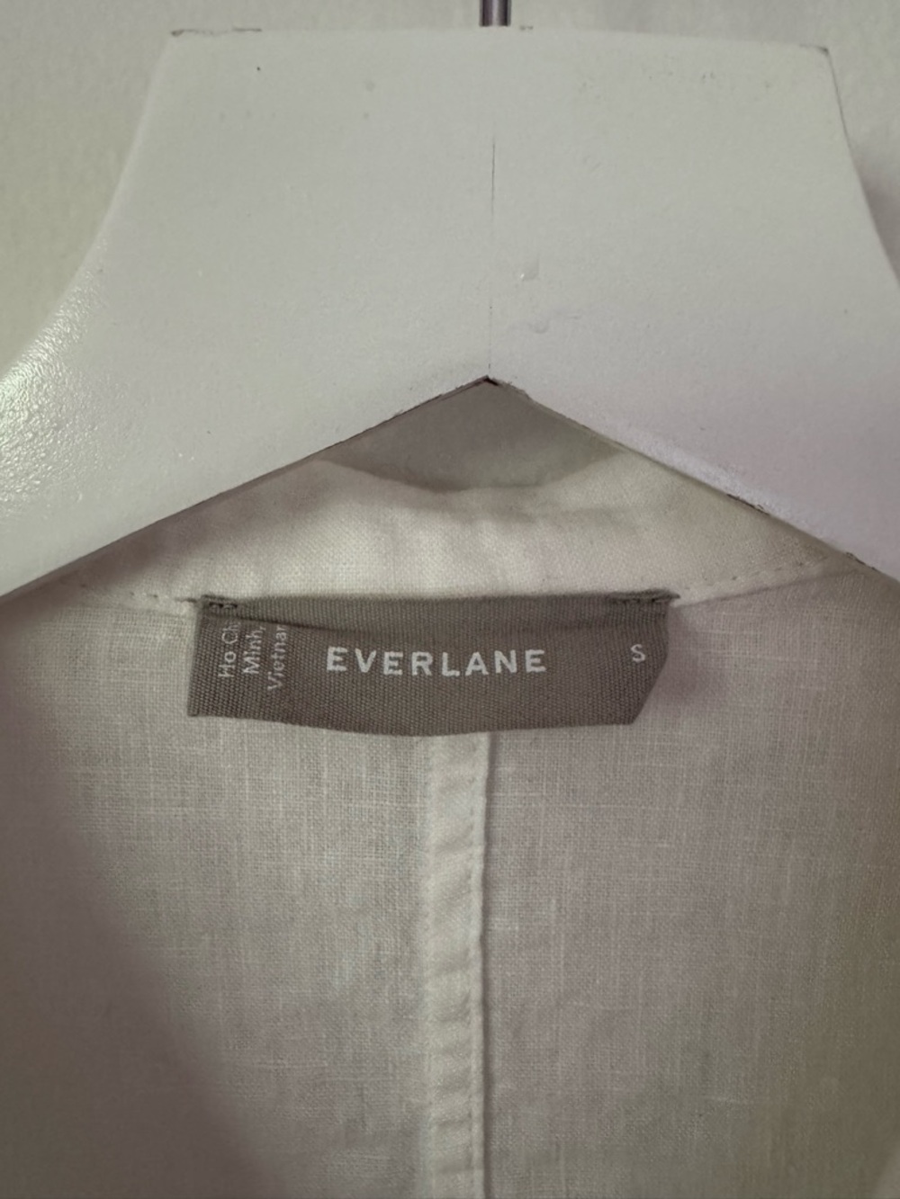 Everlane Linen Button-Down Top - Picture 2 of 4